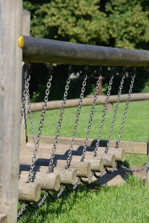 playground 550569 960 720