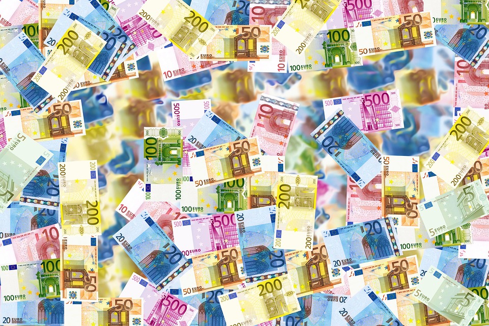 money 496229 960 720