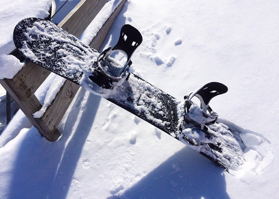 snowboard 3182191 960 720